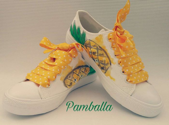 Снимка на Pineapple sneakers