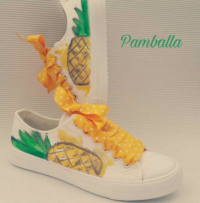 Снимка на Pineapple sneakers