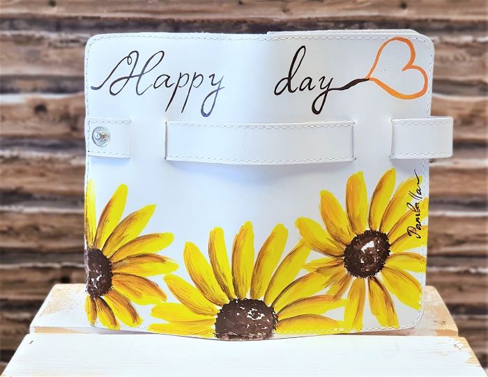 Снимка на Happy Day Sunflower purse