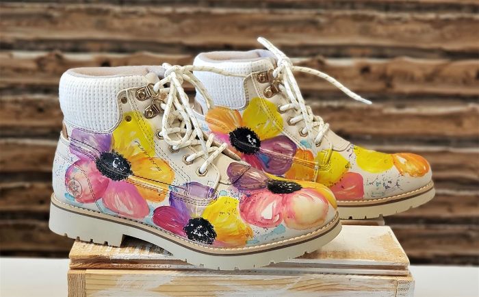 Снимка на Colorful Flower boots