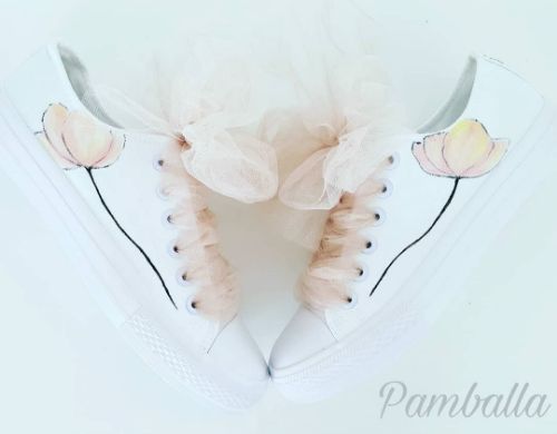 Снимка на Flower sneakers