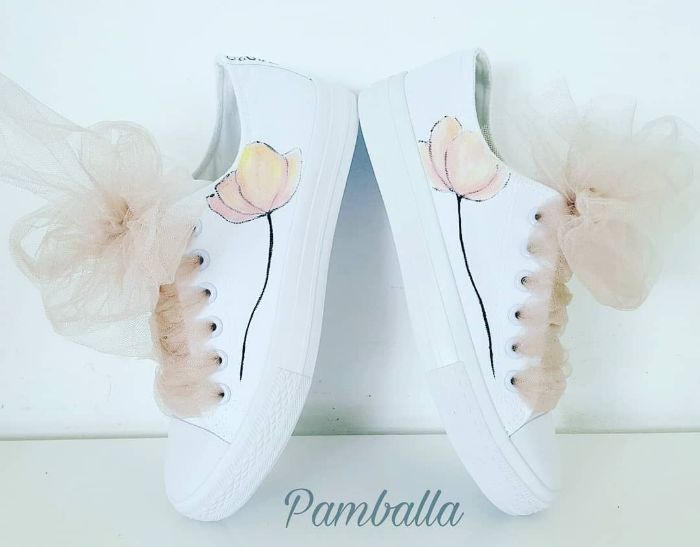 Снимка на Flower sneakers