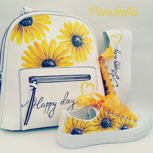 Снимка на Happy Day backpack  