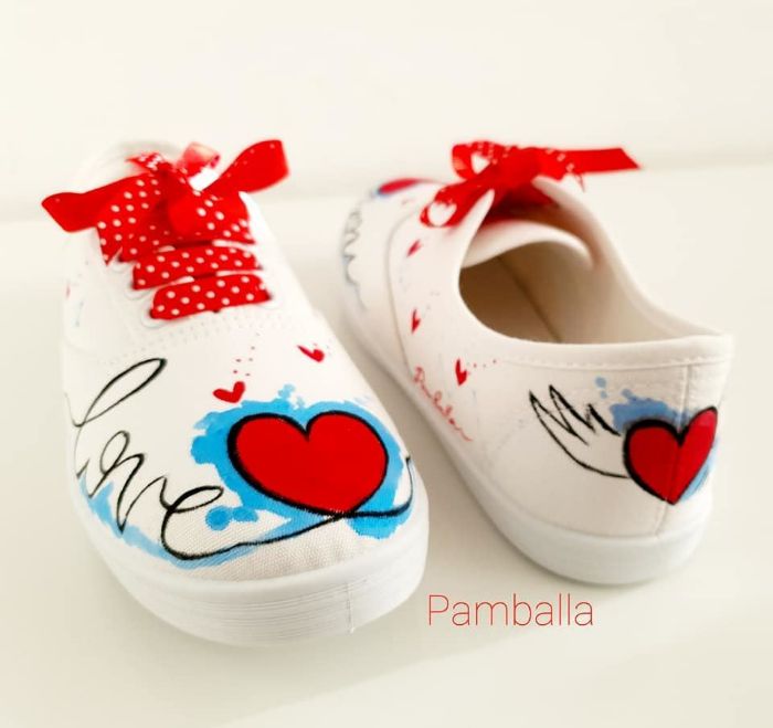 Снимка на Loving Heart  sneakers