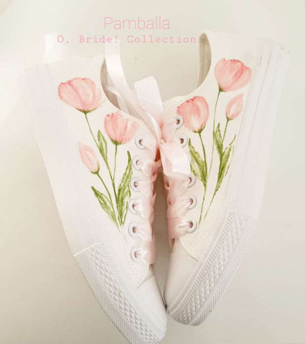 Снимка на Eustoma Flower wedding sneakers