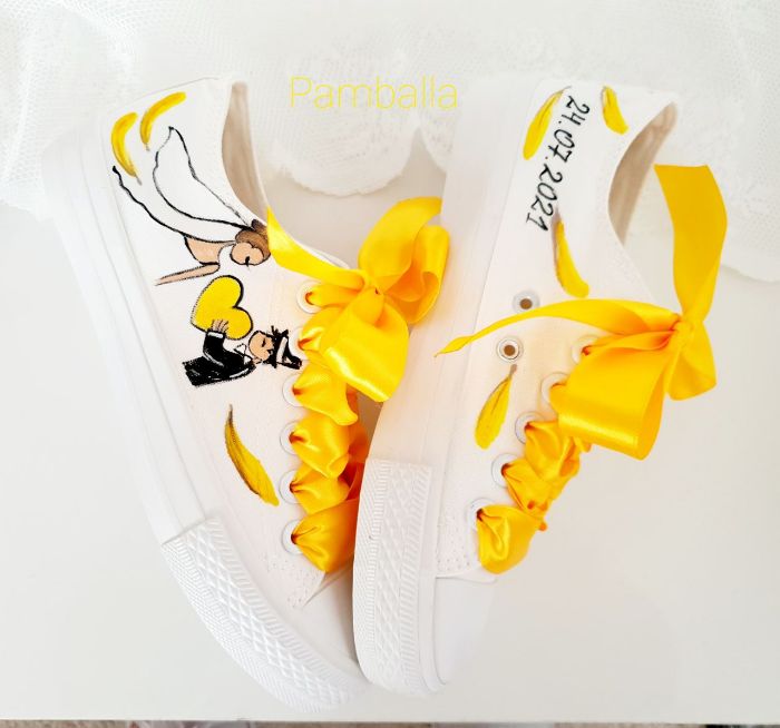 Снимка на Sunflower wedding sneakers