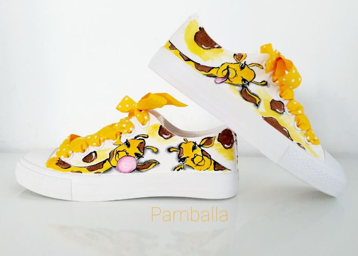 Снимка на Giraffes sneakers