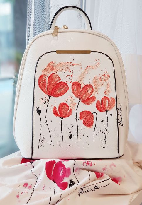 Снимка на Pastel Poppies backpack 