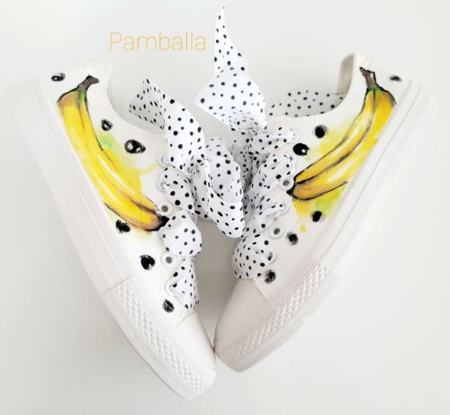 Снимка на Banana sneakers