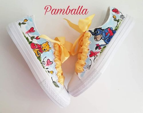 Снимка на Winnie The Pooh and Eeyore sneakers