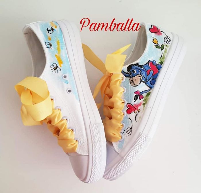 Снимка на Winnie The Pooh and Eeyore sneakers