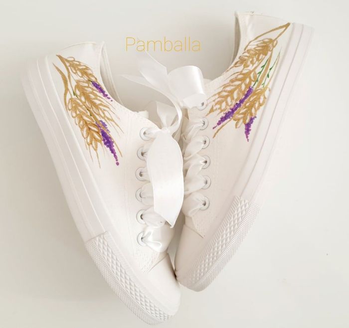 Снимка на Lavender and wheat wedding sneakers