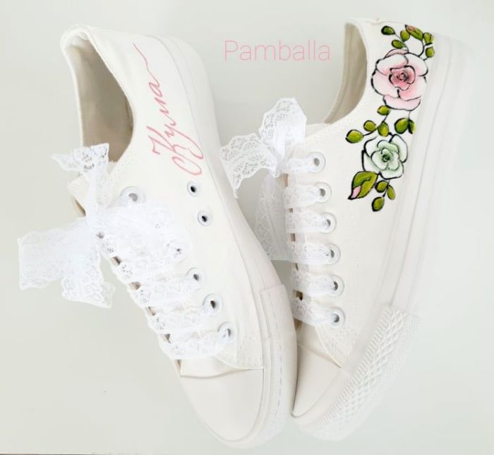 Снимка на Roses wedding sneakers