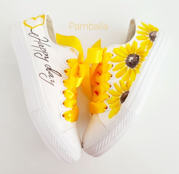 Снимка на Happy Day  Sunflowers sneakers