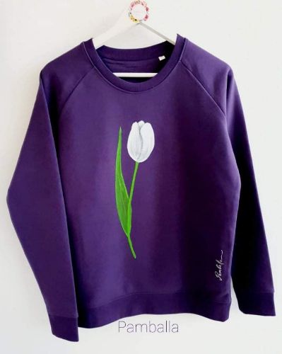 Снимка на White Tulip Sweatshirt 