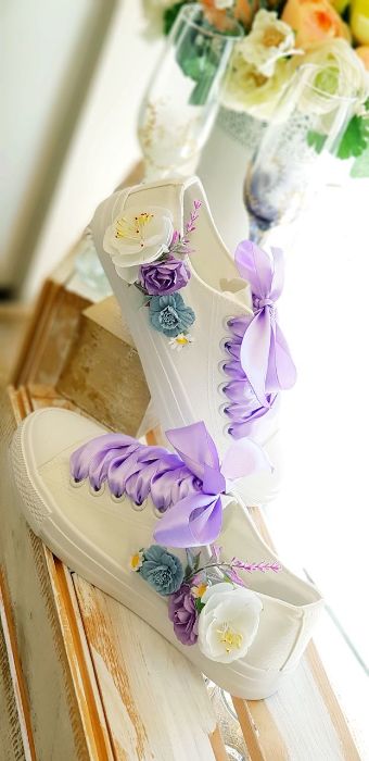 Снимка на 3D Flowers Lilac sneakers 