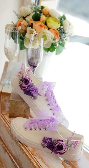 Снимка на 3D Flowers Lilac sneakers 