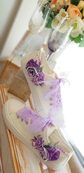 Снимка на 3D Flowers Lilac sneakers 