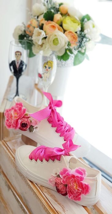 Снимка на 3D Flowers Pink sneakers 