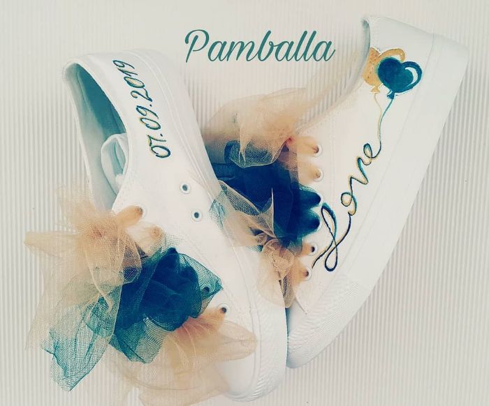 Снимка на Love Tulle wedding sneakers