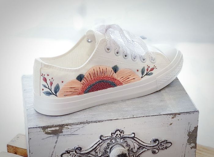 Снимка на Embroidered sneakers