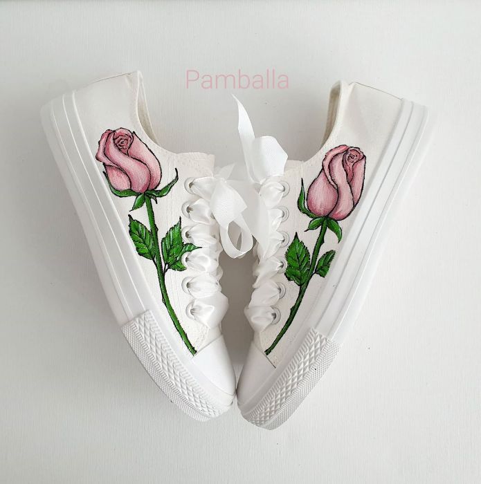 Снимка на Rose wedding sneakers