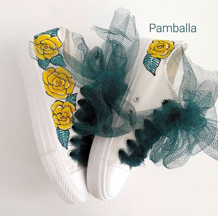 Снимка на Yellow Roses sneakers