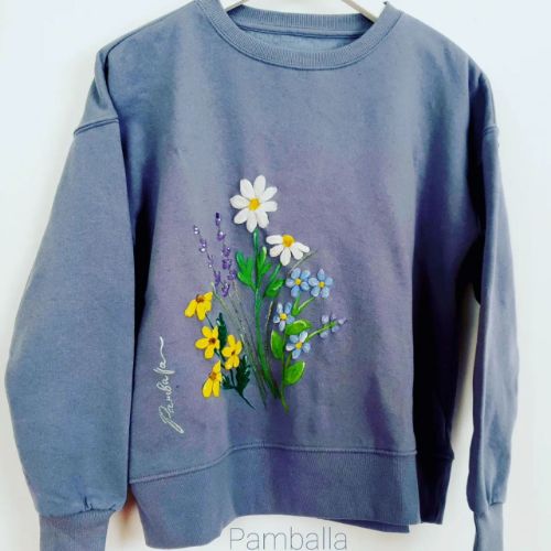 Снимка на Flowers Soft Sweatshirt