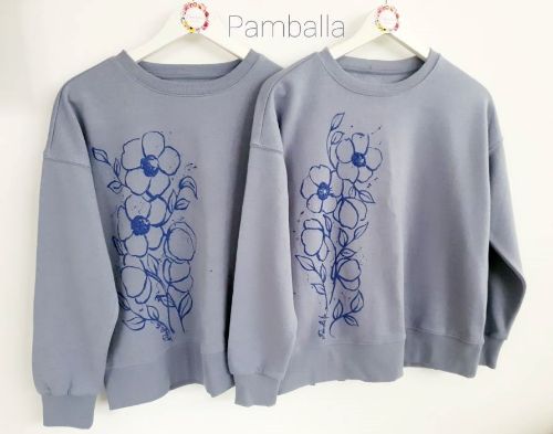 Снимка на Flowers Contour Sweatshirt