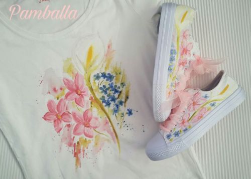 Снимка на Flowers sneakers