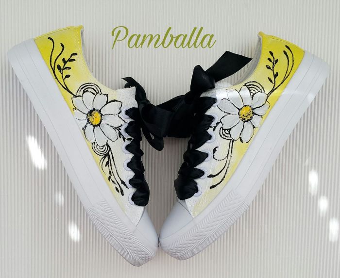 Снимка на Daisy sneakers