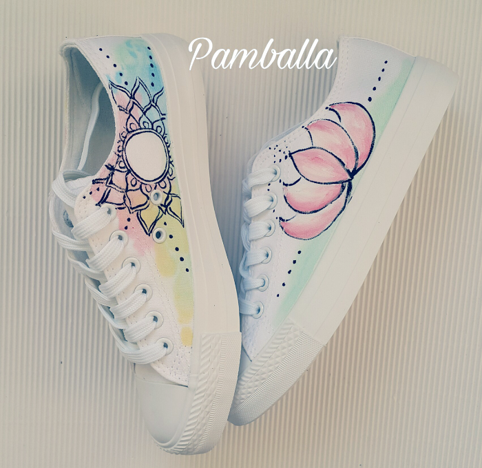 Снимка на Mandala Flower sneakers