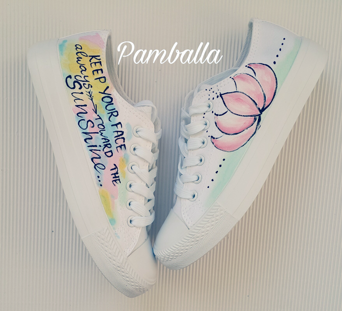 Снимка на Mandala Flower sneakers