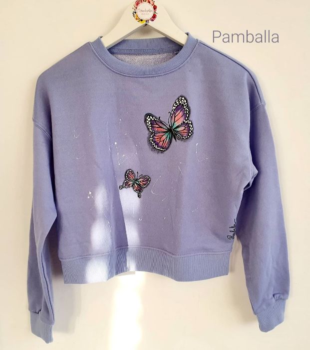 Снимка на Butterflies  Oversize Sweatshirt
