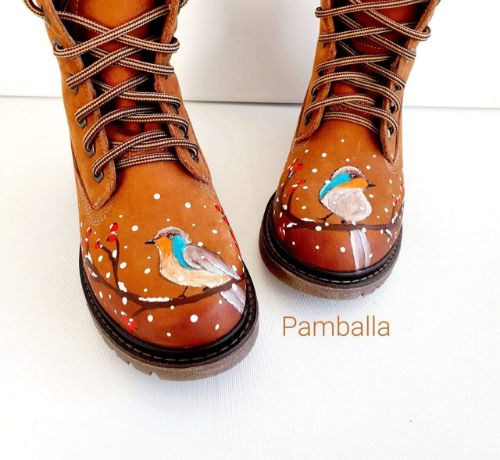 Снимка на Snowbirds caramel boots